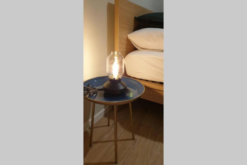 Apartamento Modern 4 Beds In Convenient Location, Free Parking *