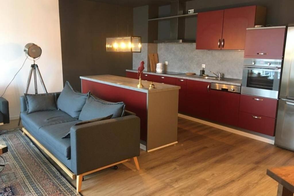 Modern 4 Beds In Convenient Location, Free Parking * Luxemburgo